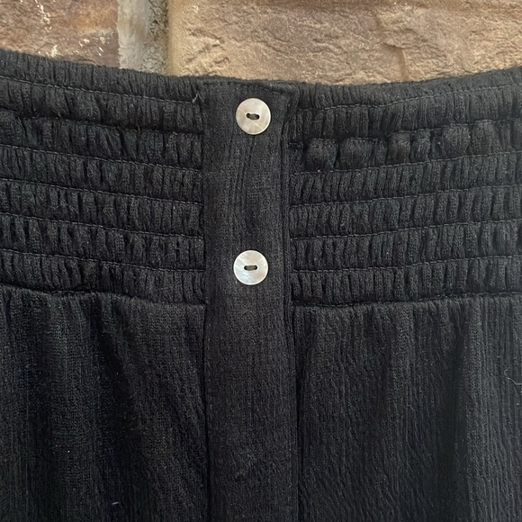 Cato black high-low skirt with elastic waistband. Size 14/16 - Picture 4 of 11